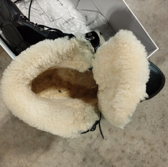 Gucci Flashtrek High Black Hiking Shearling Boots. - Picture 4 of 4